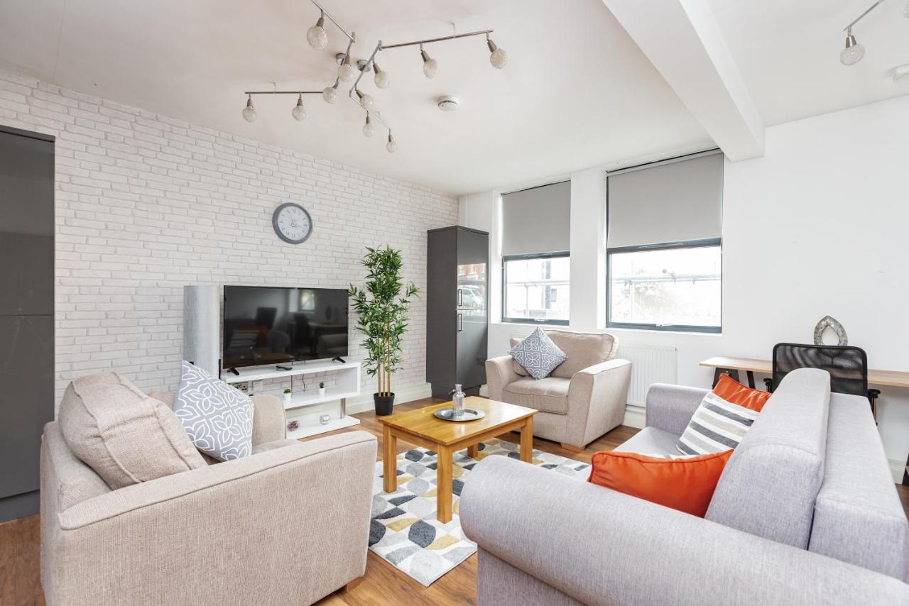 Manhattan Heights - 5 Maidstone Ngoại thất bức ảnh
