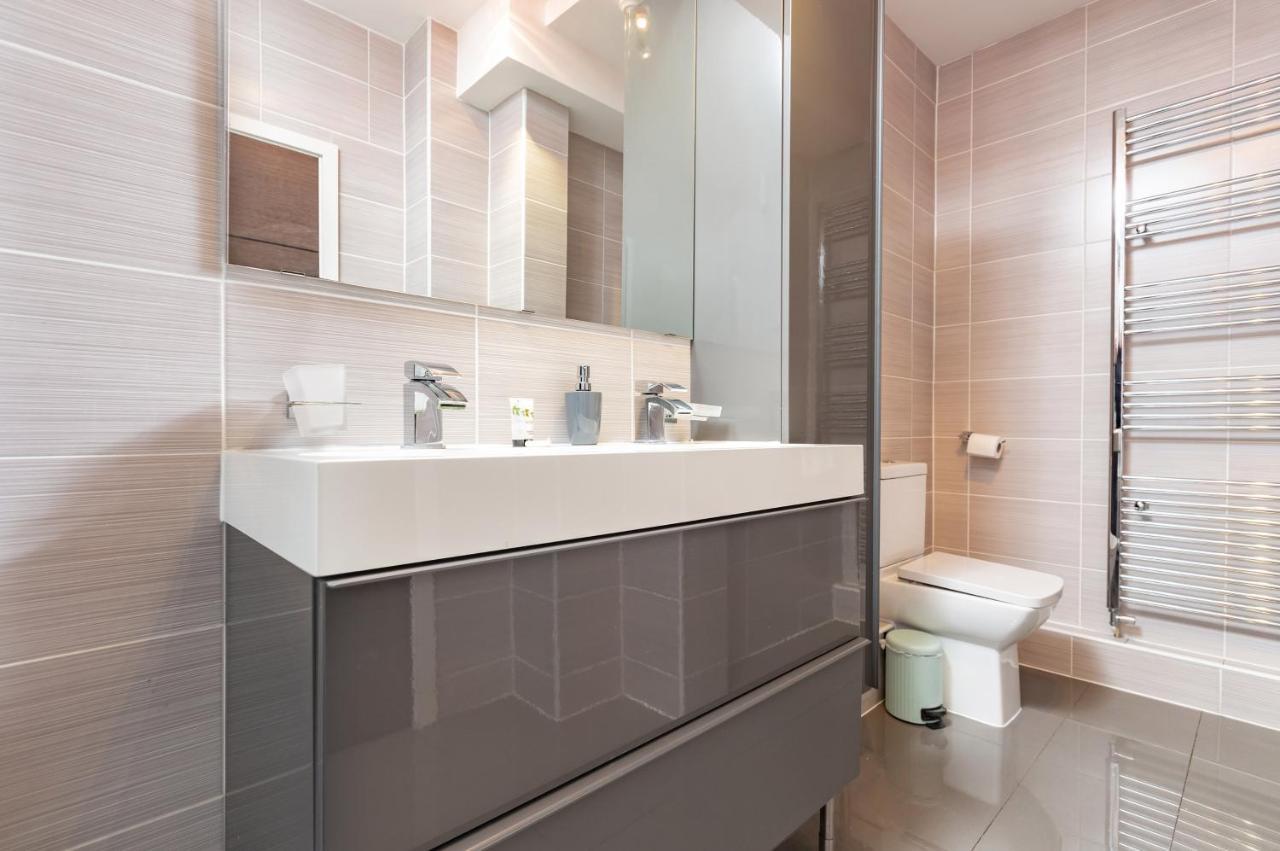 Manhattan Heights - 5 Maidstone Ngoại thất bức ảnh