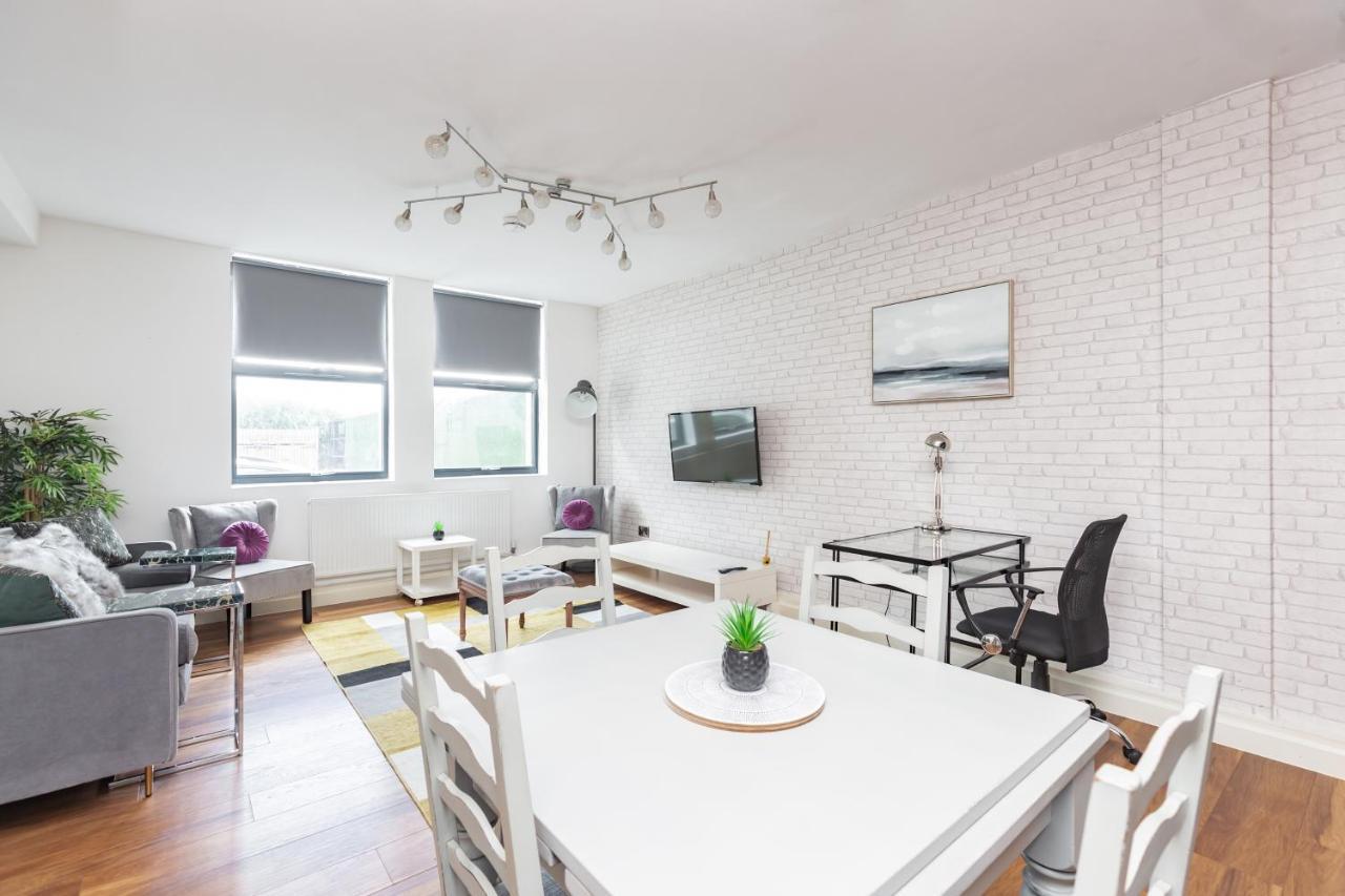 Manhattan Heights - 5 Maidstone Ngoại thất bức ảnh